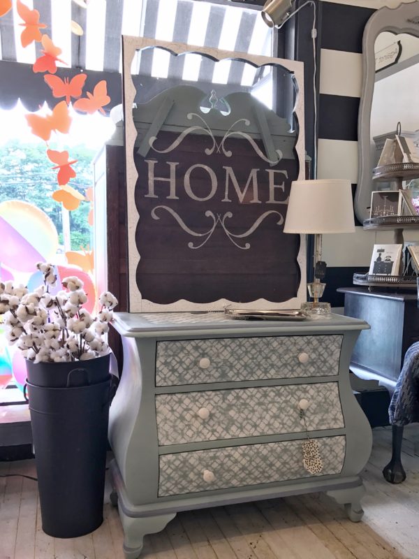 DUCK EGG BLUE BOMBAY CHEST