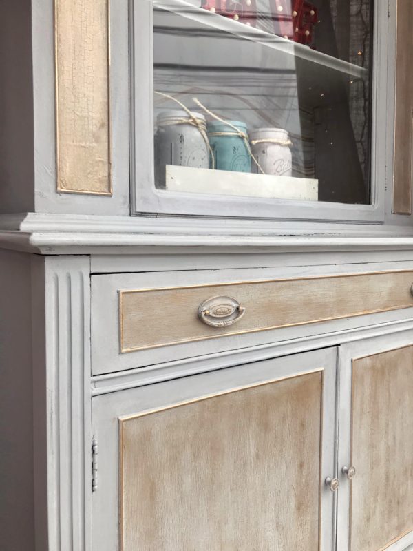 PARIS GREY HUTCH