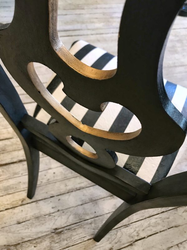 BLACK AND WHITE STRIPED CHAIR